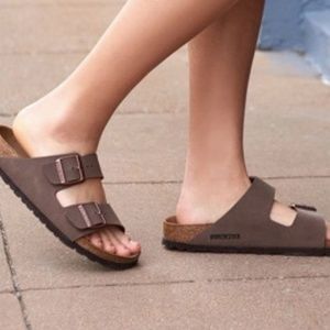 Brown birkenstocks size 39
